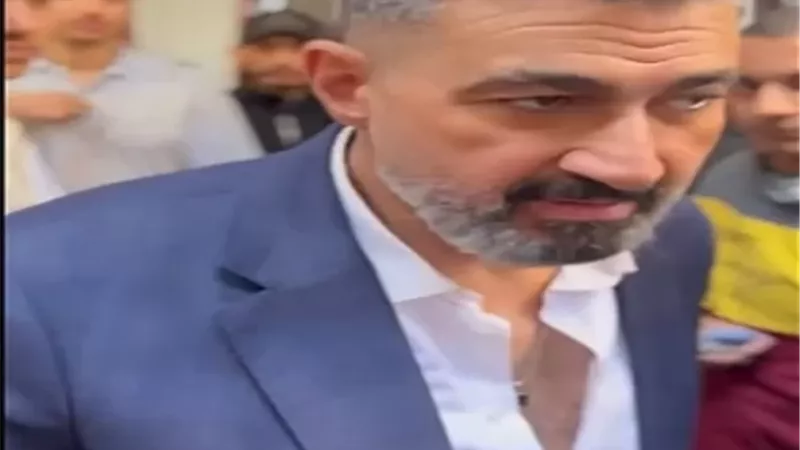 ياسر جلال