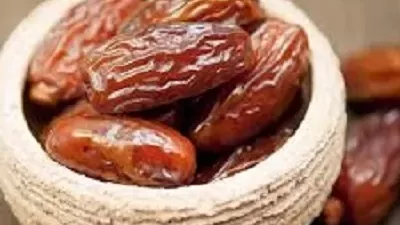 أبحاث .. توقيت تناول التمر يلعب دورا مهما في تحديد الفائدة