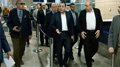 مدبولي من مطار القاهرة: تعليمات رئاسية بتطبيق أحدث النظم العالمية في تشغيل المطارات
