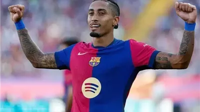 البرازيلي رافينيا رجل مباراة برشلونة وفياريال