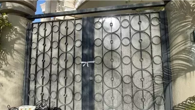 حملات يومية لإزالة الإشغالات بالقاهرة الجديدة