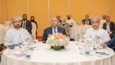 الوزير: صناعات صحار الحرة نقطة انطلاق التكامل الصناعي بين مصر وعمان