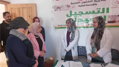 قافلة طبية مجانية تعالج أهالي قرية العقادة بالإسماعيلية