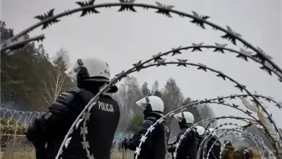 بولندا تحبط نشاط شبكة أصدرت تأشيرات غير قانونية لـ 7 آلاف مهاجر