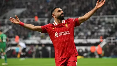 أشلى كول يختار محمد صلاح ضمن الأفضل فى تاريخ الدورى الإنجليزى