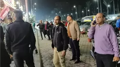 القضاء على العشوائية ومخالفات المحلات والبائعين بالمنتزة