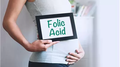 فوائد حمض الفوليك للأم والجنين
