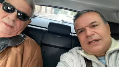 أول صورة للنجم محمود حميدة بعد خروجه من المستشفى