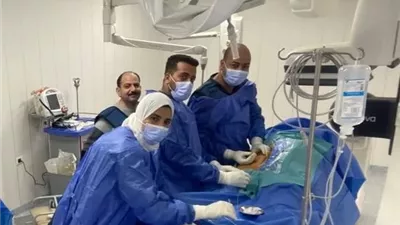 محافظ البحر الأحمر يشيد بنجاح أول عمليتين للقسطرة القلبية