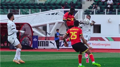 طبيب المنتخب يكشف تفاصيل إصابة نجم الفراعنة في مباراة أنجولا