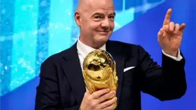 الفيفا يدرس تعديل قاعدة التسلل قبل مونديال 2026