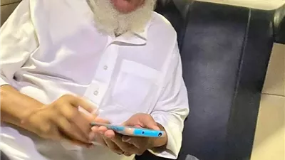 الحبس سنة مع الشغل للمهتمين بصفع عجوز السويس
