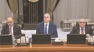 وزير البترول يستعرض نتائج تقرير 