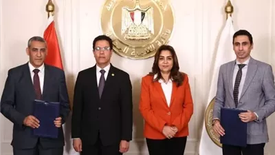 توقيع برتوكول تعاون بين مركز سقارة للتدريب وكلية التجارة بجامعة بنها