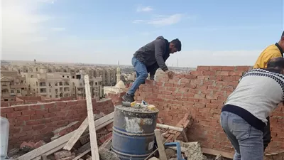 جهاز الشيخ زايد يتصدى لمخالفات البناء بالحي 16.. صور