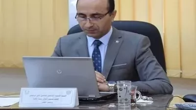 رئيس جامعة دمنهور يتفقد امتحانات الترم الأول بكلية التربية