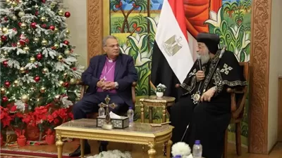 رئيس الطائفة الإنجيلية يهنئ البابا تواضروس الثاني بعيد الميلاد