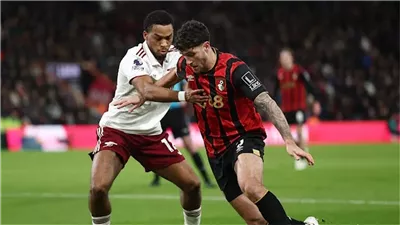 آرسنال يفوز بصعوبة على بورنموث ويبتعد بصدارة الدوري الإنجليزي