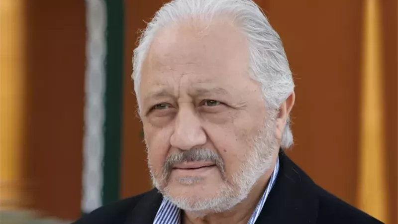 خالد زكي