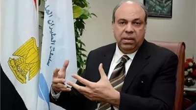 وزير الطيران يكشف تفاصيل إلغاء كارت الجوازات للقادمين والمغادرين نهاية يناير