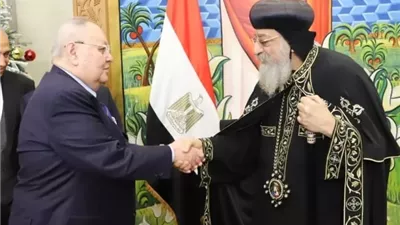 رئيس مجلس الدولة يهنئ البابا تواضروس الثاني بعيد الميلاد المجيد