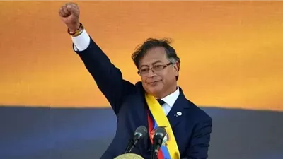 رئيس كولومبيا يحذر ترامب من محاولة اعتقاله ويعد بحمل السلاح