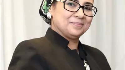 رئيسة القومي للمرأة تهنئ البابا تواضروس بعيد الميلاد المجيد