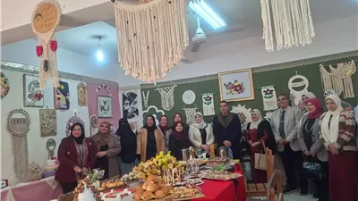 وكيل تعليم الإسماعيلية يفتتح معرض توجيه الإقتصاد المنزلي..صور