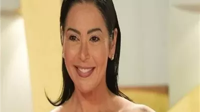 لقاء الخميسي: أستعيد قوتي لنفسي من كل شخص