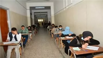 بدء امتحانات الفصل الدراسى الاول بمدارس الاسكندريه