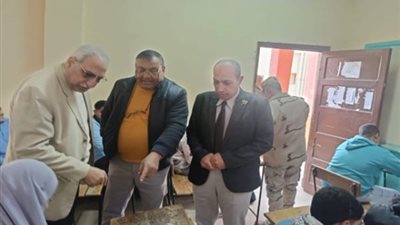 مدير تعليم القليوبية يشدد على الانضباط داخل لجان امتحانات النقل