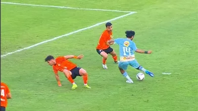 الشوط الأول.. الأهلي يتقدم على فاركو بهدفي حسين الشحات
