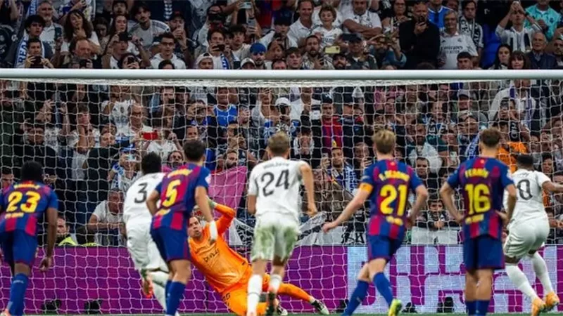 ريال مدريد وبرشلونة