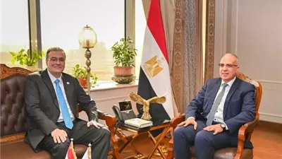 الري والتنظيم والإدارة يناقشان التطوير المؤسسي وسد العجز الوظيفي