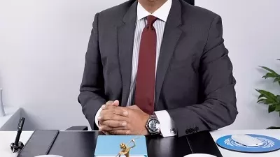 ميرسك العالمية تعيد خدماتها الملاحية عبر قناة السويس