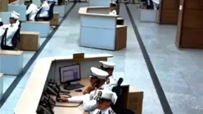 تقرير باللغة الفرنسية إهداء من بوابة الجمهورية لرجال وزارة الداخلية