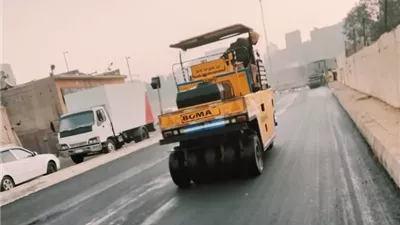 محافظ الجيزة يتابع توسعة وازدواج ورصف طريق الحفرية بطول 2 كم