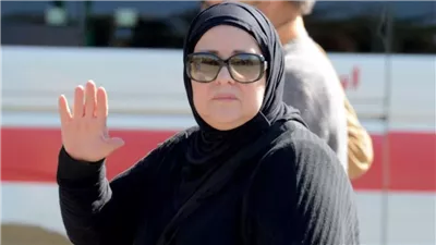 دلال عبد العزيز.. خريجة زرعة وتفوقت على شقيقتها فى الفن