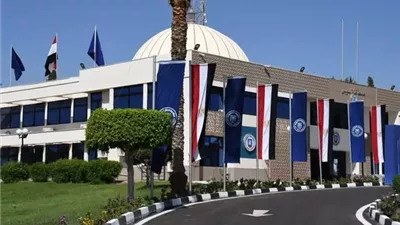 جامعة القناة تطلق معسكرا تدريبيا لتنمية مهارات طلابها