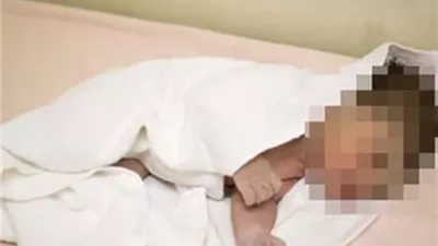 أنهت حياة أبنتها الرضيعة بوضعها داخل الدولاب