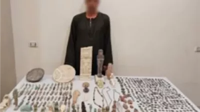 ضبط 526 قطعة أثرية بحوزة شخص بالمنيا