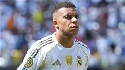 ريال مدريد يتخطى ليفانتي بهدفين دون رد في الليجا