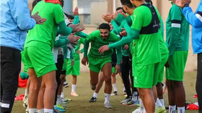استقبال خاص للزمراوي وصوافطة خلال مران المصري