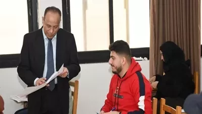 انتظام امتحانات نصف العام بكليتي الألسن والسياحة بجامعة القناة