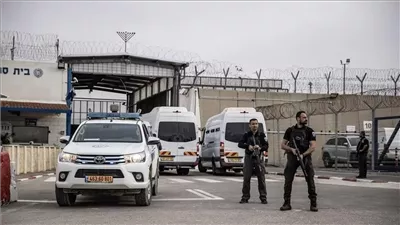 حماس: الأسرى الفلسطينيون يواجهون تعذيبا ممنهجا في سجون الاحتلال