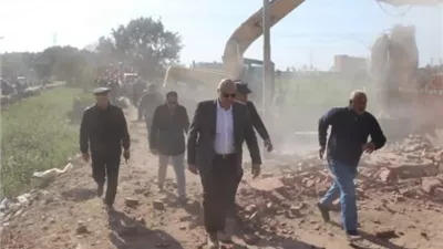 محافظ القليوبية يشهد حملة مكبرة لإزالة التعديات بالقناطر الخيرية