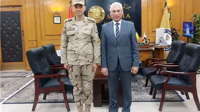 رئيس جامعة المنيا يستقبل مدير التربية العسكرية الجديد