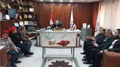 اجتماع موسع لتأمين المخزون الاستراتيجي للأدوية بالشرقية