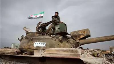 الجيش السوري يبدأ قصفًا مدفعيًا وتمهيدًا ناريًا في محيط سجن الأقطان