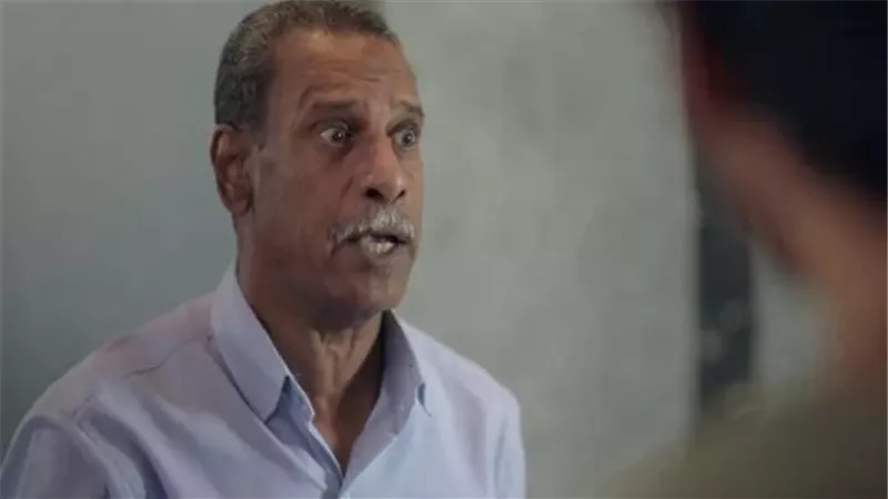 الراحل الفنان محمود
